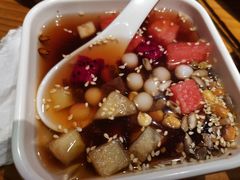 -野山舂·贵州现舂酸汤火锅(鸿通城店)