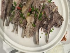 -民族手抓羊肉馆·滩羊手抓·烤全羊