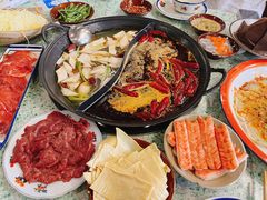 -鸿姐老火锅(疁城新天地店)