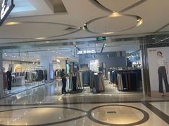 -奎屯友好时尚购物中心