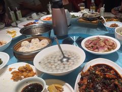 -侬佳蒸菜馆(听潮店)