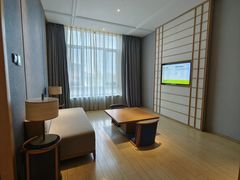 -大连金石滩绿发温泉假日酒店