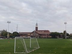 -上海德威外籍人员子女学校(浦东校区)