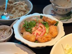 -大头虾越式风味餐厅(光明广场店)