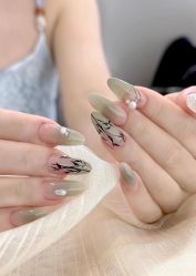 -赢韵美甲美睫瑞士净斑中心