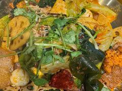 -小山城麻辣香锅(新邻生活广场店)