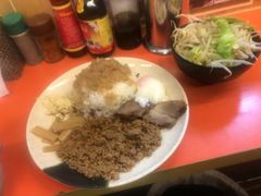 -拉面莊夢語＆中华料理八椿