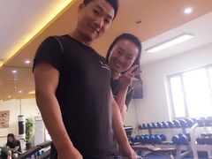 郭总和思琪-悦健身私教工作室(双井店)