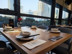 靠窗位-天怡興·百年蒸饺(中心书城店)