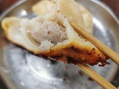 -黄阿姨锅贴大王(万航渡路店)
