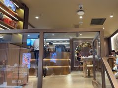 -霸王茶姬(上海恒基名人店)