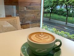 -Line来恩咖啡(石厦花园店)