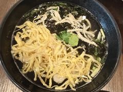 上海小馄饨-玖鲜小笼(中山广场店)