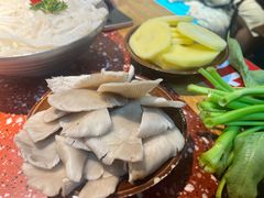 -赵美丽·重庆社区火锅·直营店(火车东站·中豪国际店)
