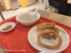 -护国寺小吃店(红莲南路店)