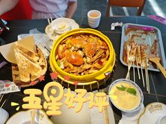 -多嘴超级肉蟹煲(中街恒隆故宫店)