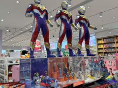 -名创优品(中原万达2F店)