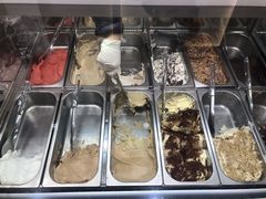 -VENCHI 闻绮(上海佛罗伦萨小镇店)