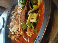 -云海肴·汽锅鸡·云南菜(天山百盛优客店)