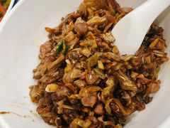 白辣椒炒鸡胗-新新湘菜馆(新中街二条店)