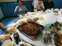-巴特餐饮6加1音乐餐吧·新疆菜