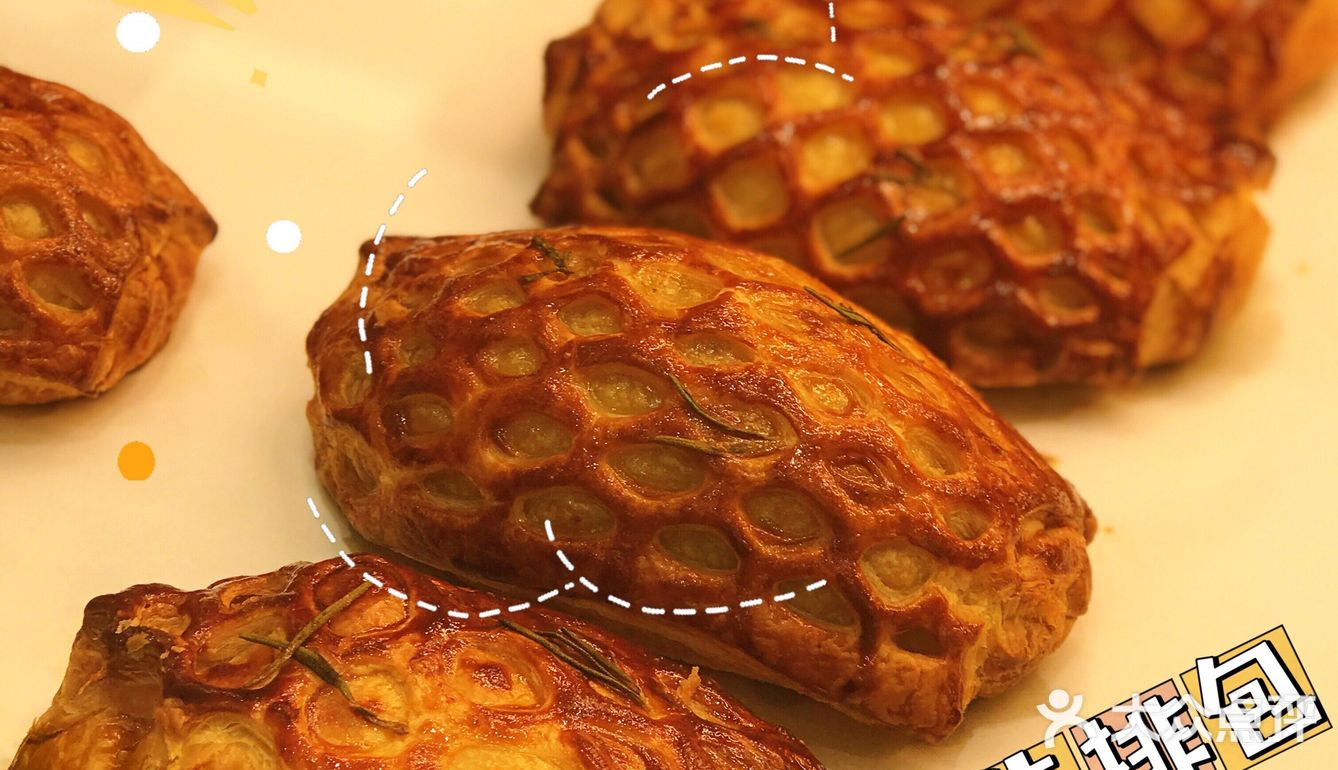 被一只藤椒味的酥皮手枪腿狠狠拿捏住了❗️