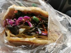 -三兄弟高炉烧饼