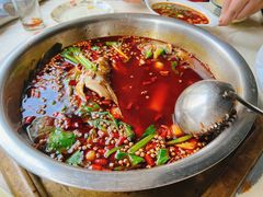 -曾老幺鱼庄(龙华商厦店)
