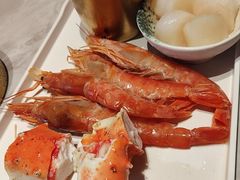 -雍容荟帝王蟹活龙虾展台自助(IFS黑金店)