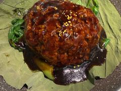 江南荷香狮子头-苏梦江南·淮扬菜(夫子庙店)