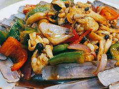 -鹏城人家海鲜酒家·23年老字号(较场尾店)