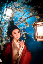 -九月鹰飞汉服摄影工作室