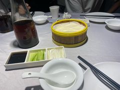 -鸭王烤鸭店(三里河店)
