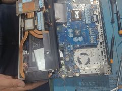 -华硕电脑ROG玩家国度·售后维修中心(虹桥天街店)