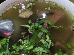 -东兴顺爆肚张