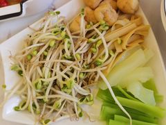 -聚汇三少·龙虾·中餐厅(莫邪路新天地店)
