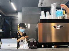 -CowCow其其·牛杂咖啡公司(六运店)