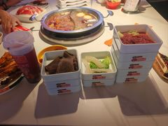 -李姑婆鲜切牛肉火锅自助(凤城二路店)