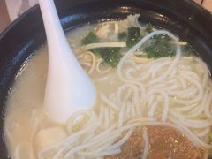 -灵芝妹子米线(瓦房店新玛特店)