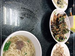 -十二忠手拉面(五福店)