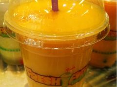 雪梨芒果汁-每日新鲜水果吧(南京东路店)