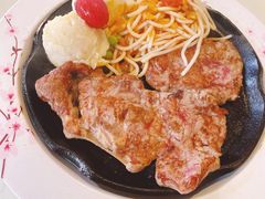 -豪客来牛排(中央花苑店)