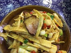 -苗湘食府(十年店)