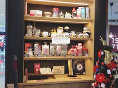 零售区-COSTA COFFEE(恒基名人购物中心店)