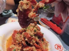 -肥肥虾庄·金牌油焖大虾(杨园滨江时代walk店)