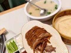 -梅利汴京烤鸭•开封豫菜地标店(晋安路店)