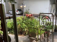 -默迹咖啡馆