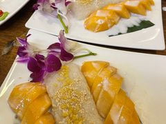 -Dang restaurant (patong phuket)