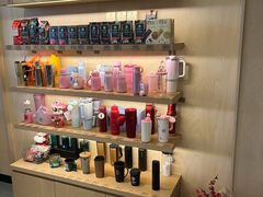 -星巴克臻选(南京金茂览秀城店)