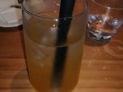 -三勾JJJ Burger&Coffee(梅溪湖店)